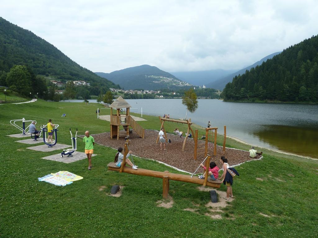 Hotel Pineta Baselga di Pine Luaran gambar