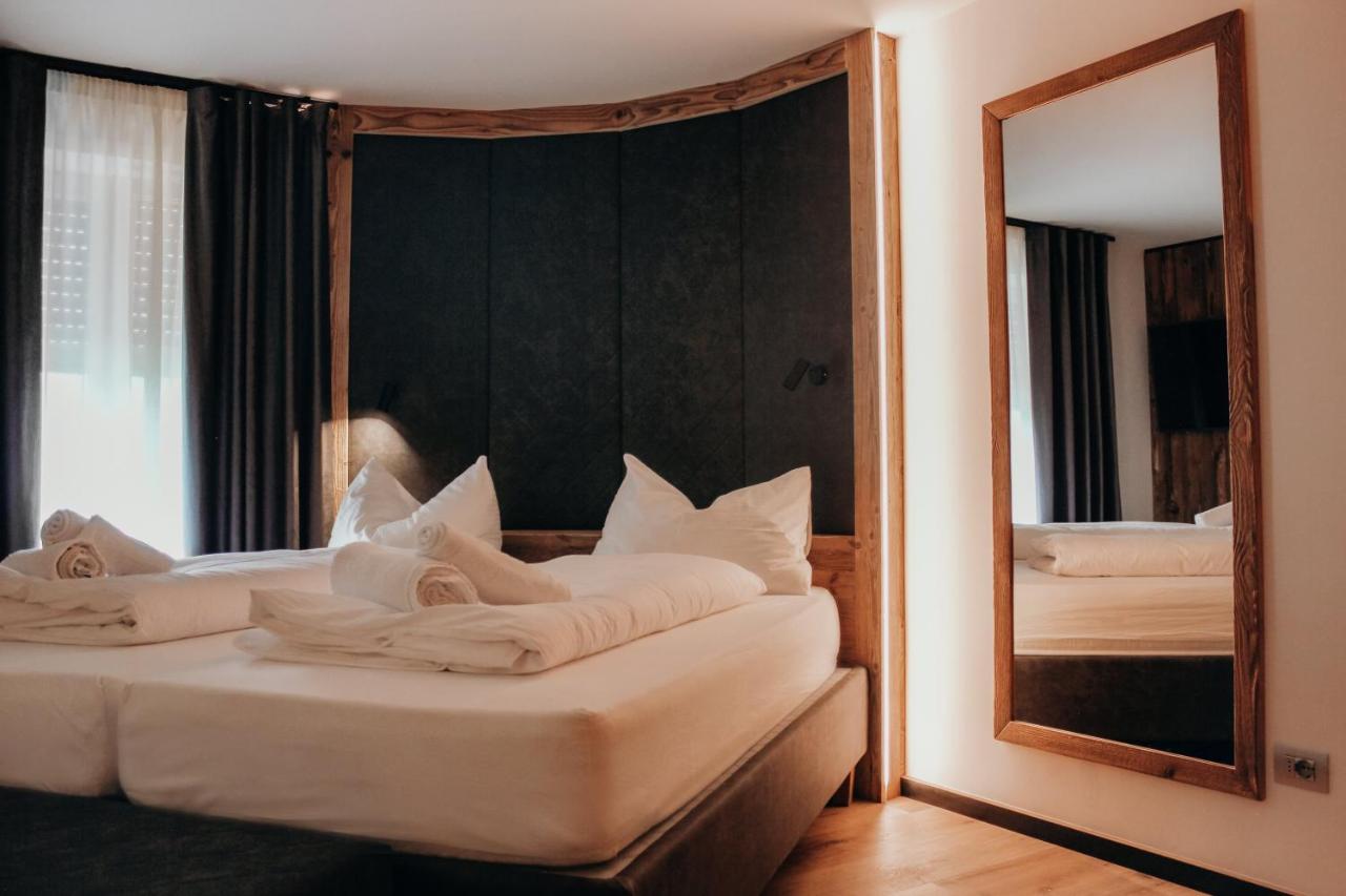 Hotel Pineta Baselga di Pine Luaran gambar